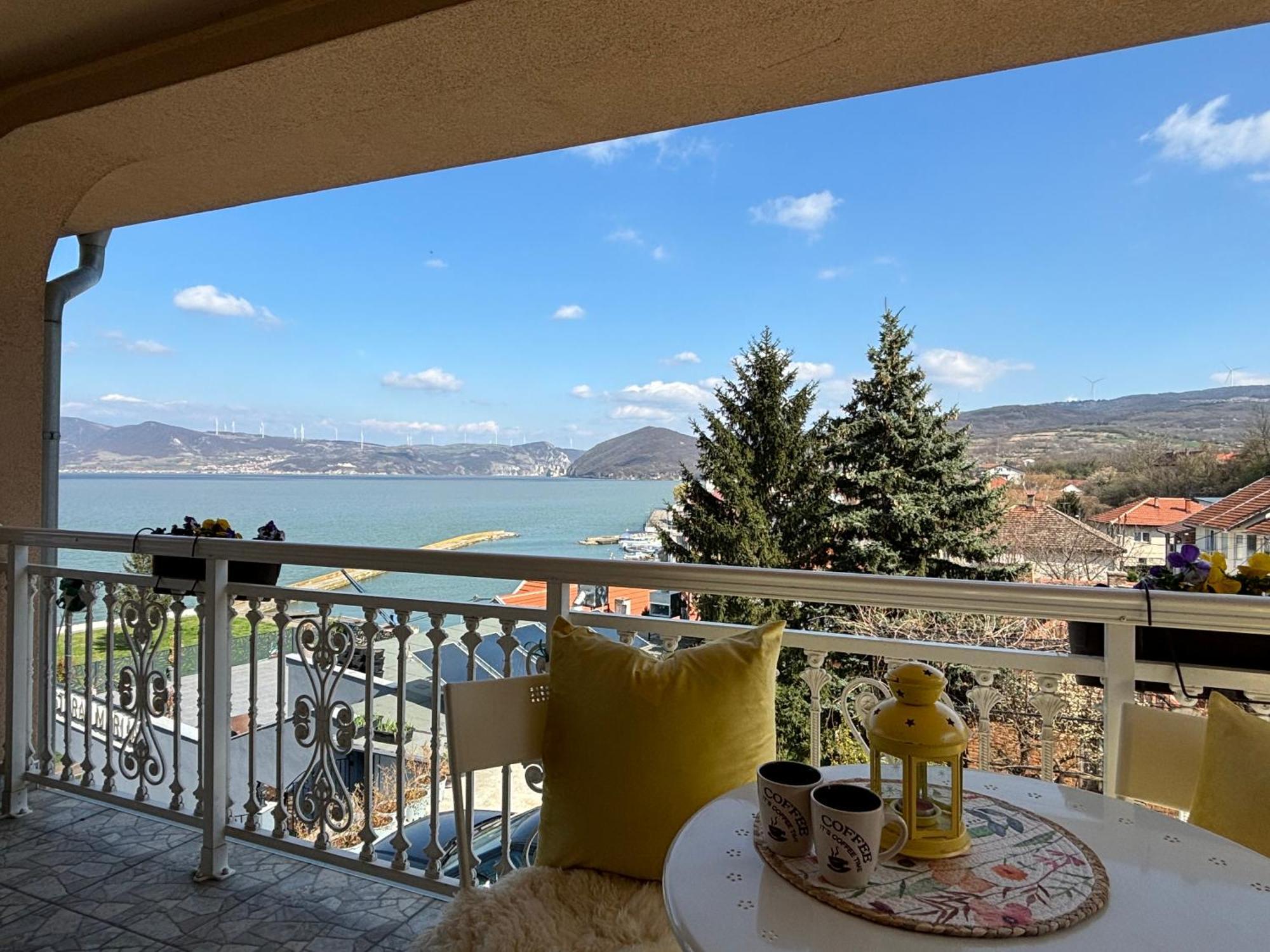 Apartmani "Marija" Голубац Екстериор снимка